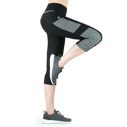 Variosports® Fitness Sport-Capri 3/4 Leggings mit 3 Seitentaschen für Handy etc., grau